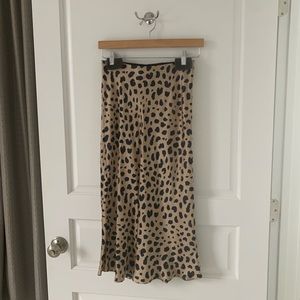 Realisation par leopard print silk skirt - great condition. Size small.